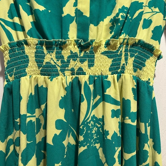 Green and Yellow Floral Dress - Picture 2 of 7